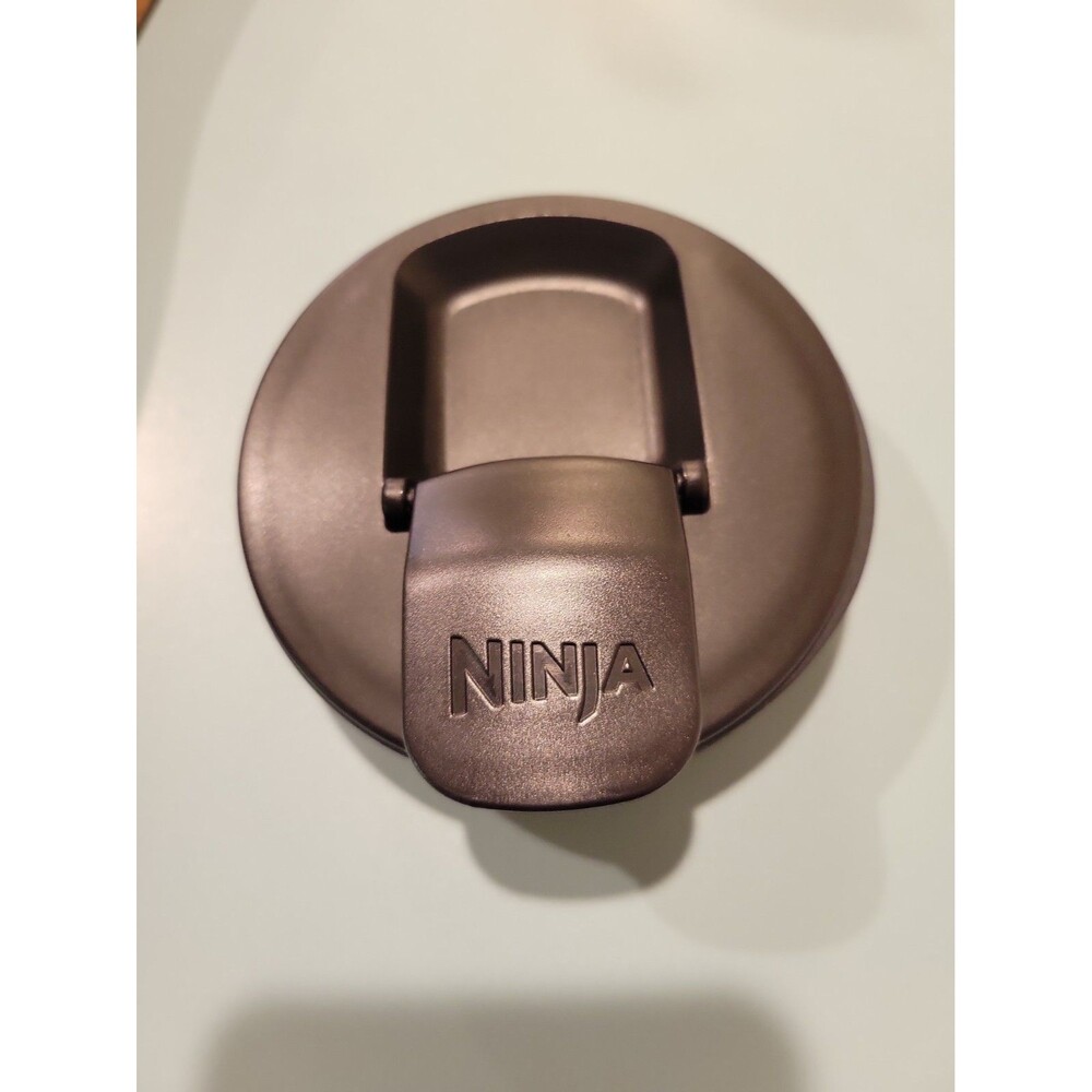 Nutri Ninja Flip Top Screw On To Go Lid for Blender Cups 18 24 32oz Replacement